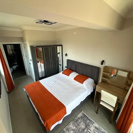 Villa Oeztuerk I For Rent *